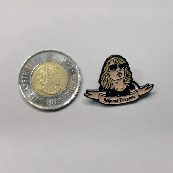 Bridesmaids - “Help Me  I’m Poor” Pin - Picture 2 of 5